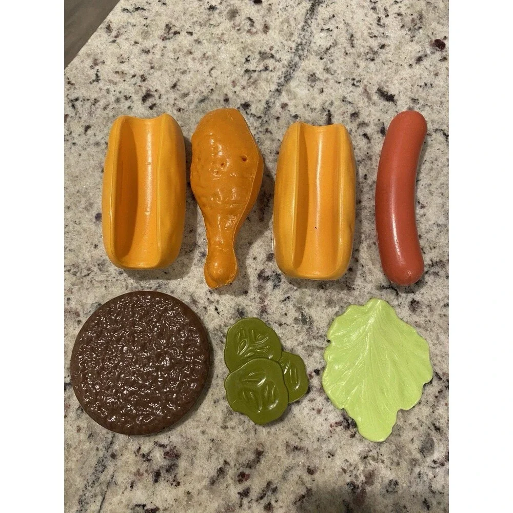 Vintage Fisher Price Fun With Food Extra Food items 1980s Burger Hotdog Pickles